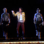 Michael Jackson, hologramla canlandı